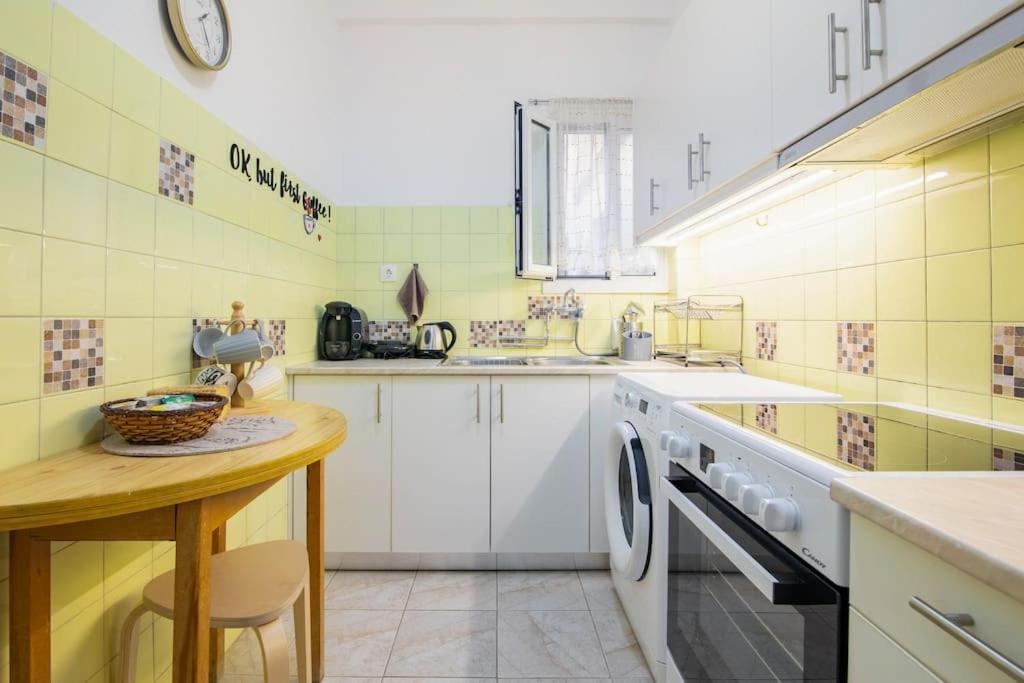 Your Perfect Place 1Min From Kato Patissia Station -100Mbps 아테네 외부 사진